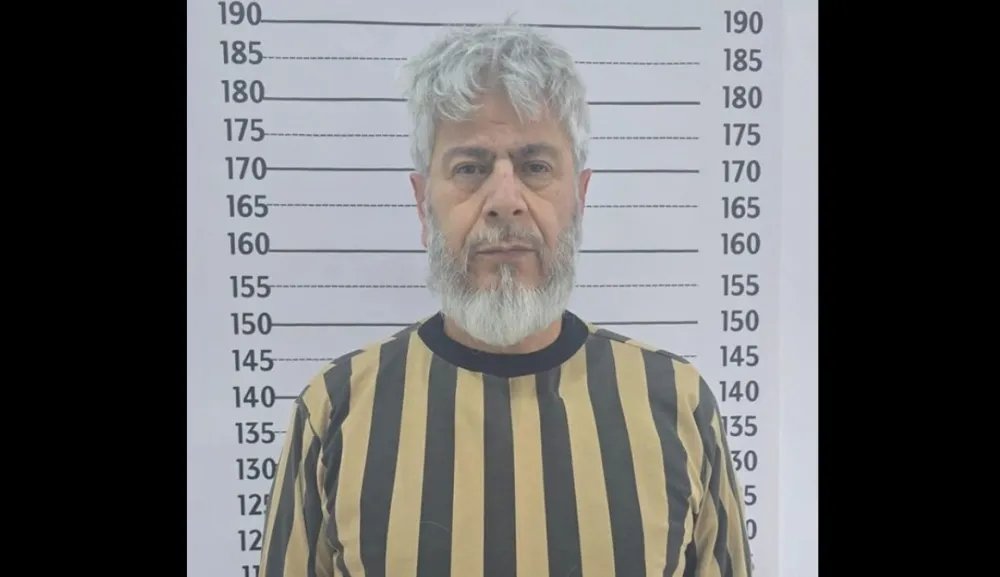 القبض على العميد سالم داغستاني في اللاذقية بتهمة ارتكاب جرائم حرب وانتهاكات حقوق الإنسان