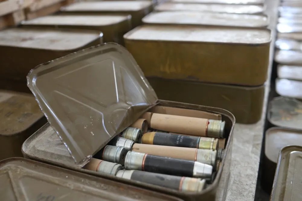 درعا: الأمن الداخلي يضبط كمية كبيرة من الأسلحة المسروقة المعدة للتجارة