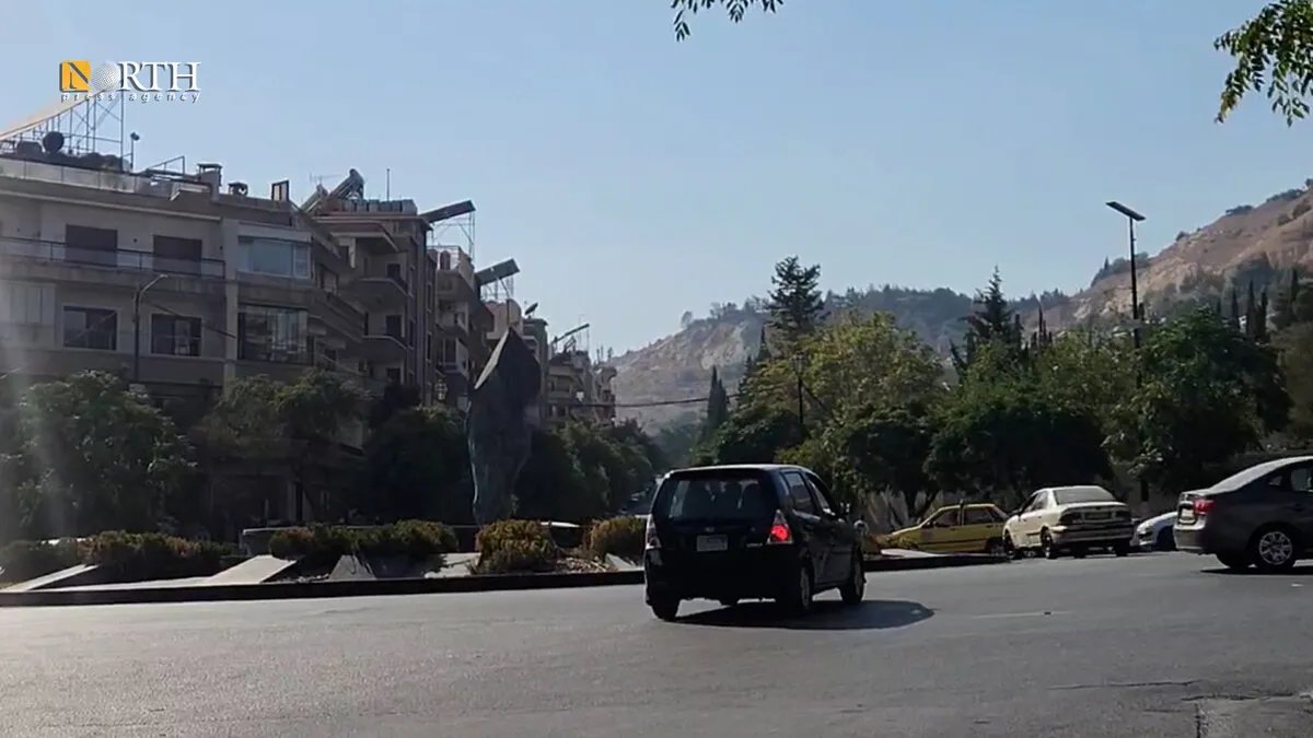 تزايد المعالجين النفسيين غير المؤهلين في دمشق: هل يتحول العلاج النفسي إلى تجارة غير منظمة؟