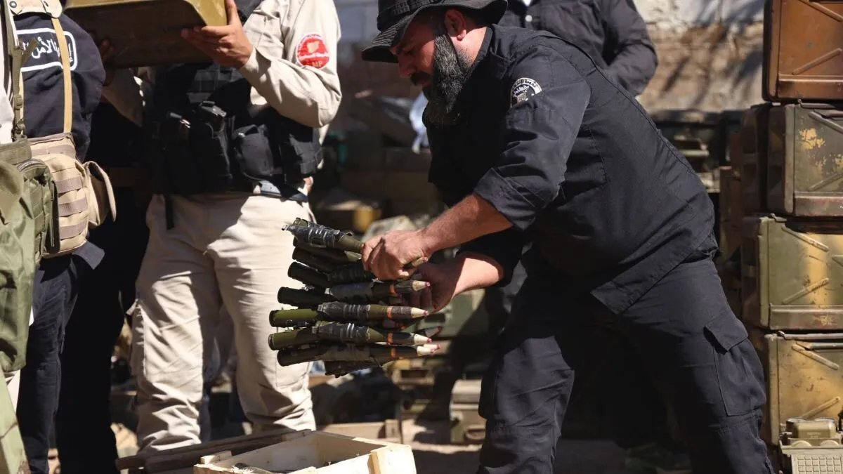 عملية أمنية واسعة في ريف دمشق: ضبط أسلحة مهربة ومصادرت في مناطق متفرقة