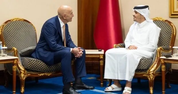 الدوحة وواشنطن تبحثان تعزيز الاستقرار في سوريا: رئيس الوزراء القطري يلتقي المبعوث الأمريكي