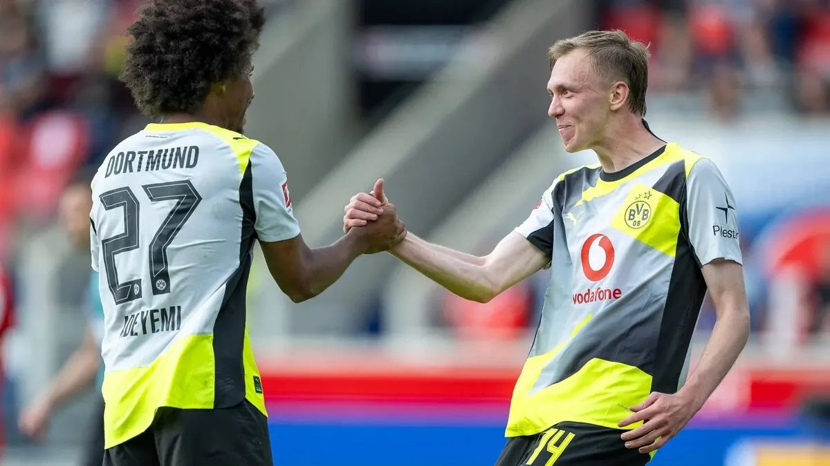 غضب جماهير دورتموند يثور بسبب القميص الجديد: "الأبشع في تاريخ النادي!"