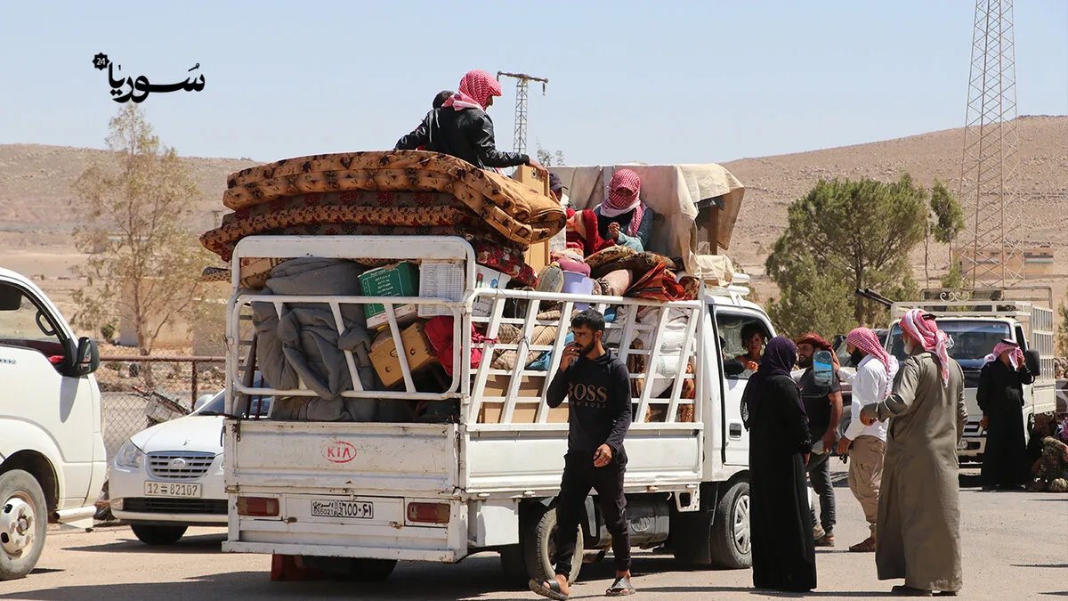 عودة إلى القصر في السويداء: الأهالي يتفقدون منازلهم والمحافظ يتعهد بتأمين الحياة الكريمة