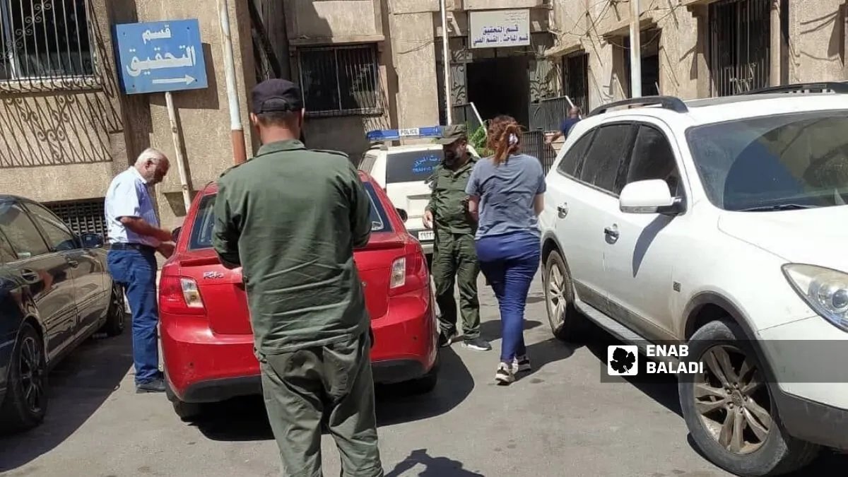 القبض على سيدة دمشقية بتهمة الإساءة الطائفية لشرطي مرور