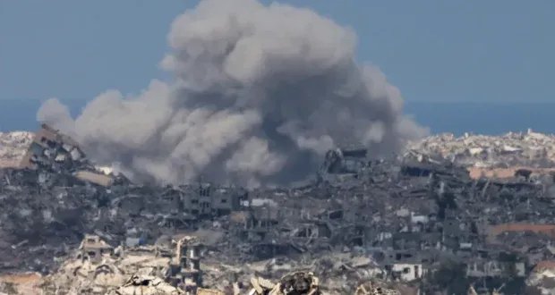 تصعيد في غزة: الجيش الإسرائيلي يوسع هجومه البري والأمم المتحدة تحذر من "مذبحة"