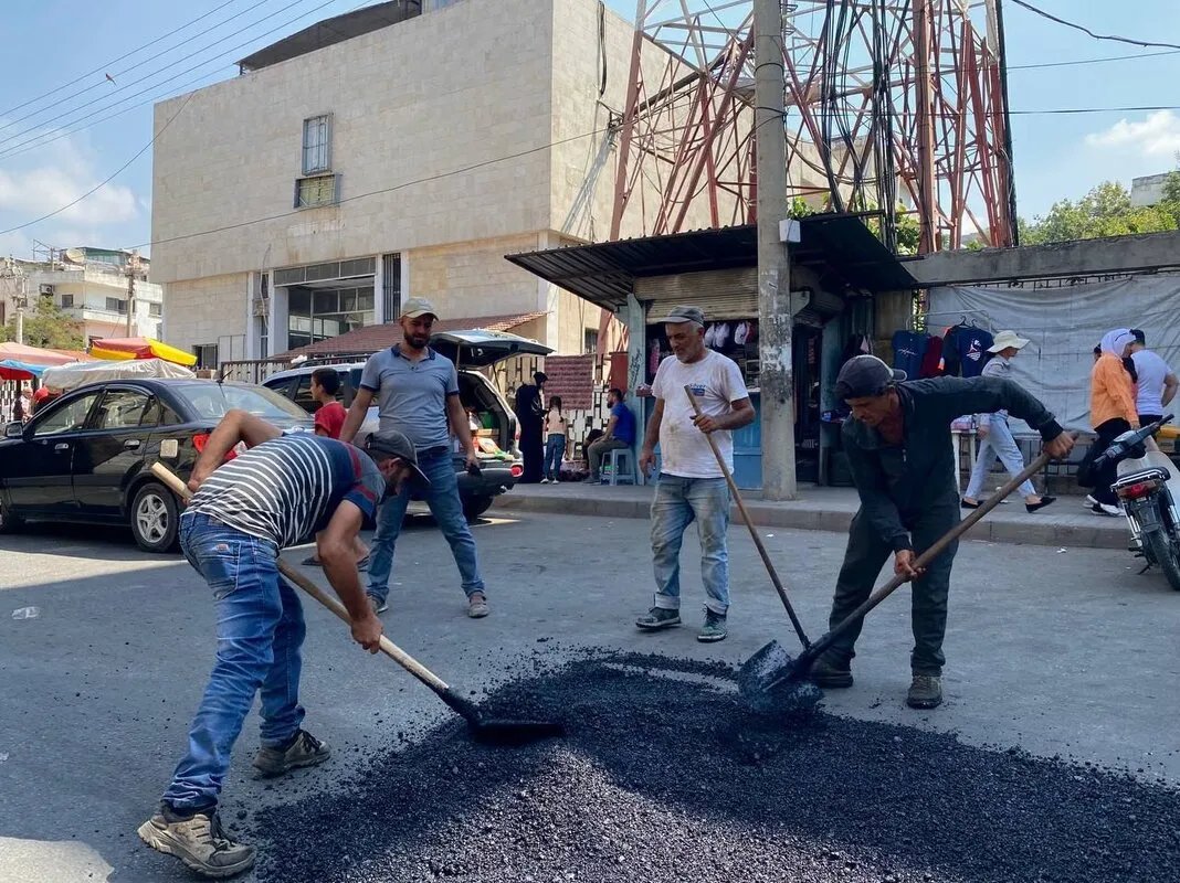 أهالي بانياس يطالبون بمشاريع تنموية تعالج الأزمات المعيشية لا تجميل الشوارع