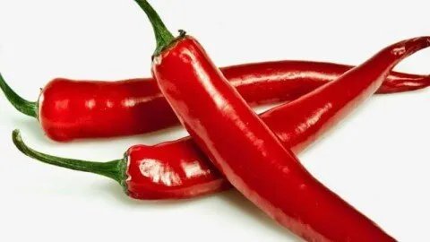 الفلفل الحار: هل هو حقاً مفتاحك لحرق الدهون وإنقاص الوزن؟ الأبحاث تجيب