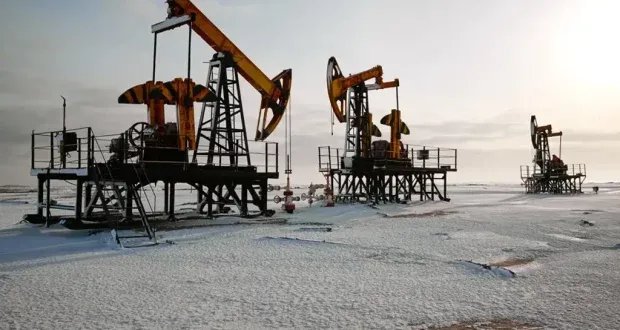 النفط الروسي: شريان حياة لسوريا وتحديات فساد متزايدة في لبنان