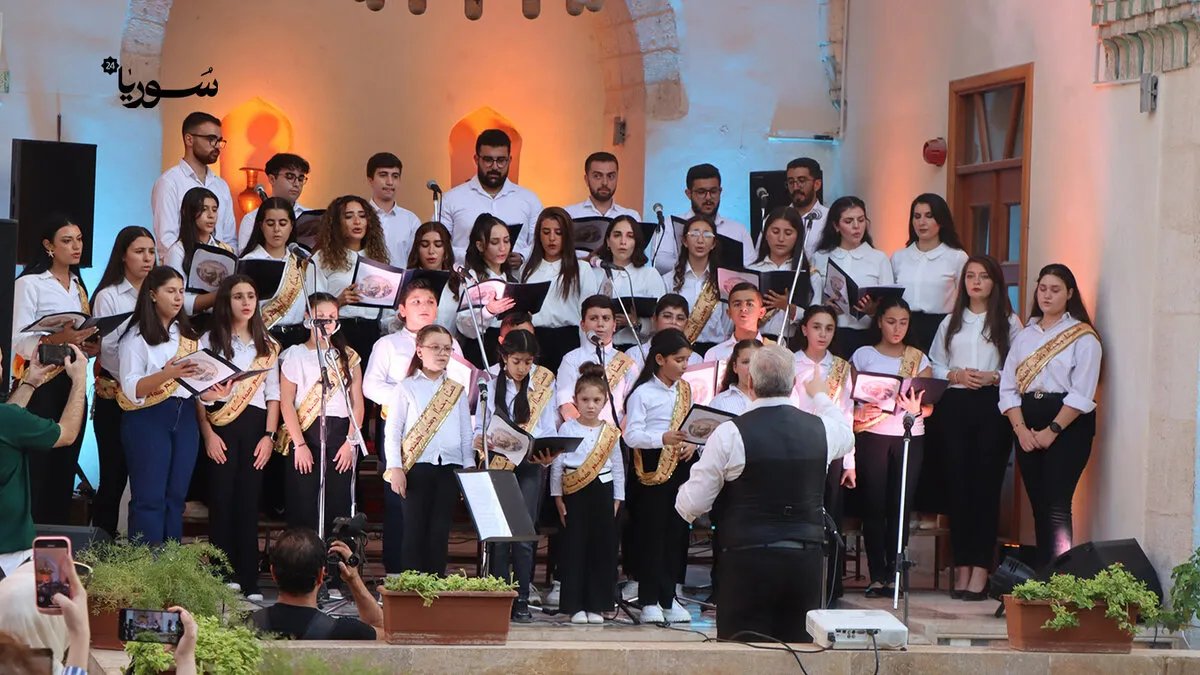 حلب تحتفي بالتنوع الثقافي السوري في فعالية "جسور" الجامعة