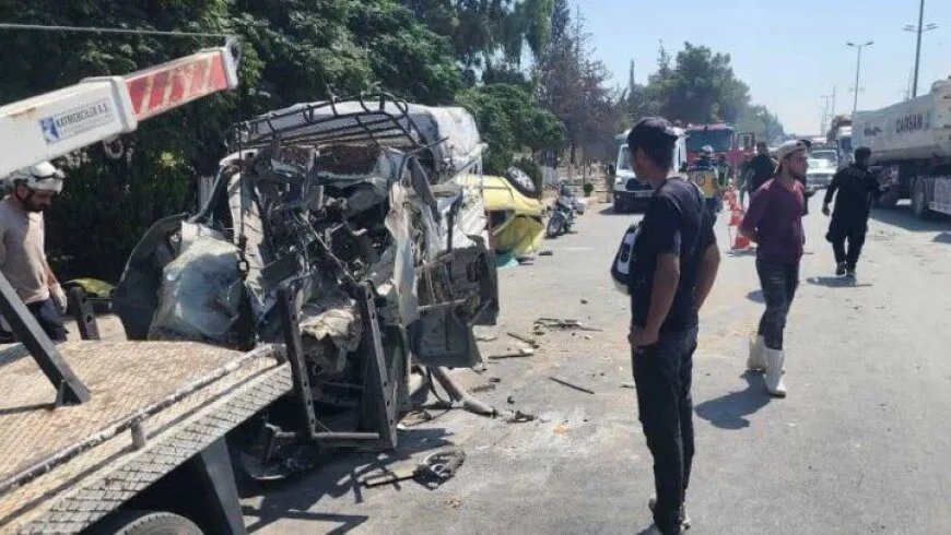 مصرع شخص وإصابة آخر في حادث مروع على طريق دمشق – حمص الدولي