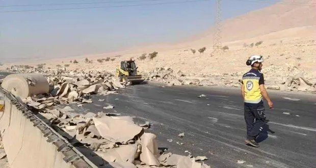 حوادث سير متفرقة تودي بحياة مدني وإصابة آخرين على طرق دمشق وحلب وحمص