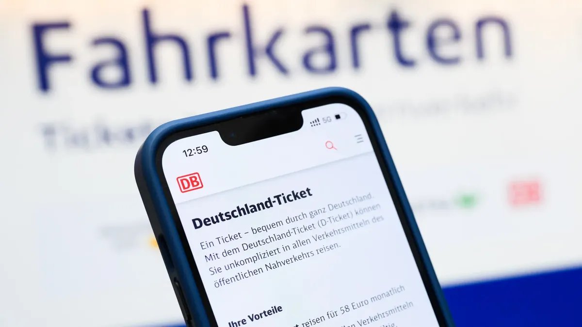 خلافات التمويل تهدد مستقبل "تذكرة ألمانيا": وزراء النقل يضغطون للوصول إلى حل