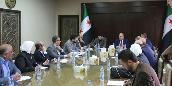 وزارة المالية تبحث إعادة إطلاق سوق دمشق للأوراق المالية: خطوة نحو إنعاش الاقتصاد السوري