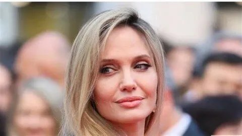 أنجلينا جولي وجنيفر لورنس وكولين فاريل يضيئون سماء مهرجان سان سيباستيان السينمائي