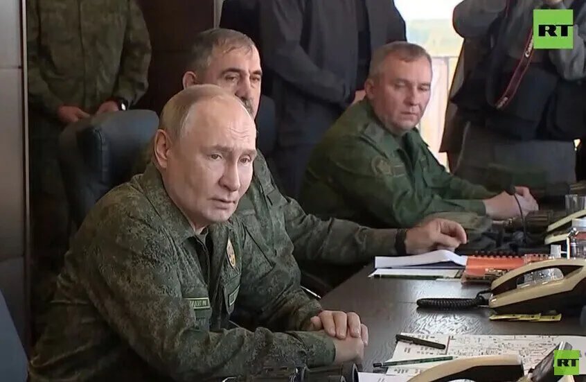 بوتين يكشف عن حجم القوات الروسية المشاركة في العملية العسكرية بأوكرانيا: أكثر من 700 ألف مقاتل