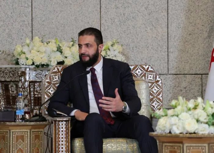 الرئيس الشرع يناقش مع باحثين غربيين هوية سوريا ومستقبلها السياسي وعلاقاتها بإسرائيل