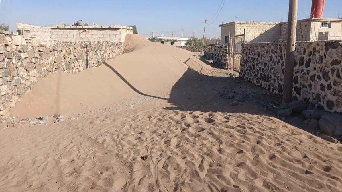 بويضان بريف درعا تحت وطأة الرمال: الأهالي يطالبون بحلول جذرية لإنهاء المعاناة المتكررة