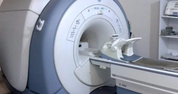 السويداء: إعادة تشغيل جهاز الرنين المغناطيسي في المشفى الوطني بعد صيانة شاملة