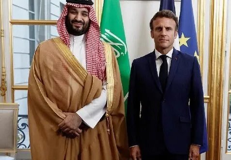 بن سلمان وماكرون يبحثان جهود حل الدولتين وإنهاء الحرب في غزة بعد تبني الأمم المتحدة "إعلان نيويورك"