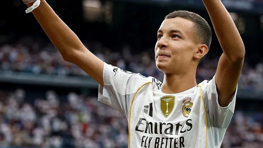 ريال مدريد يتغلب على إسبانيول ويكرّم طفلاً مغربياً ناجياً من زلزال الحوز