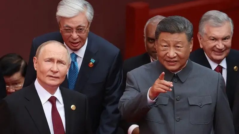 علماء يتوقعون: هل يقترب عصر يعيش فيه الإنسان 150 عامًا؟