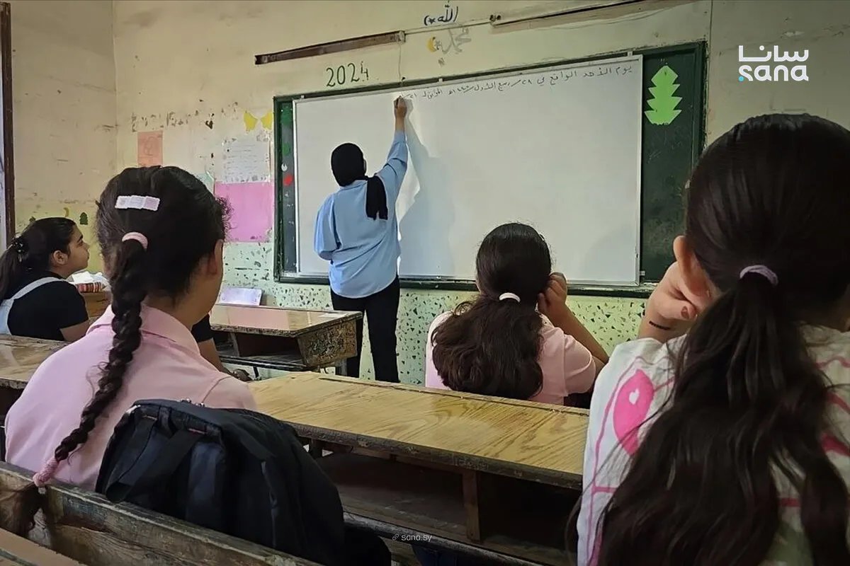 انطلاق العام الدراسي في سوريا: أكثر من 4 ملايين طالب يعودون إلى مقاعد الدراسة