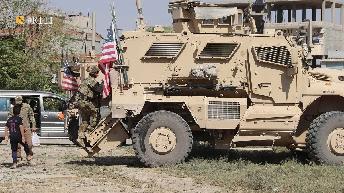 هجوم مسلح يستهدف دورية أمريكية مشتركة مع قوات سوريا الديمقراطية في ريف دير الزور