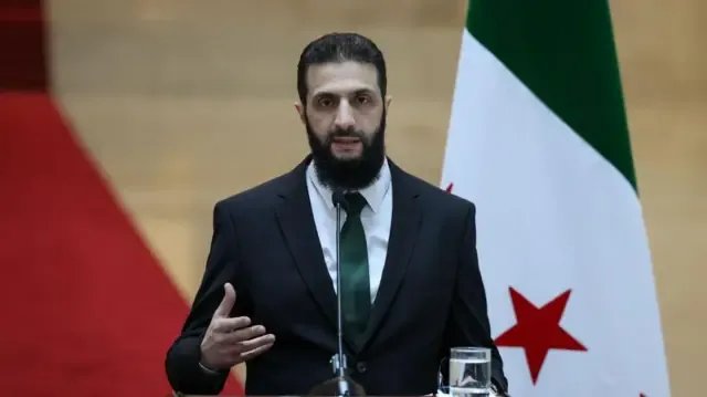 زيارة تاريخية: الرئيس السوري أحمد الشرع يصل واشنطن في أول زيارة منذ عقود