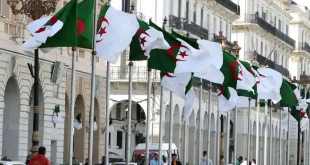 الحكومة الجزائرية الجديدة أمام اختبار صعب: تحديات الموازنة والانتخابات والإصلاحات