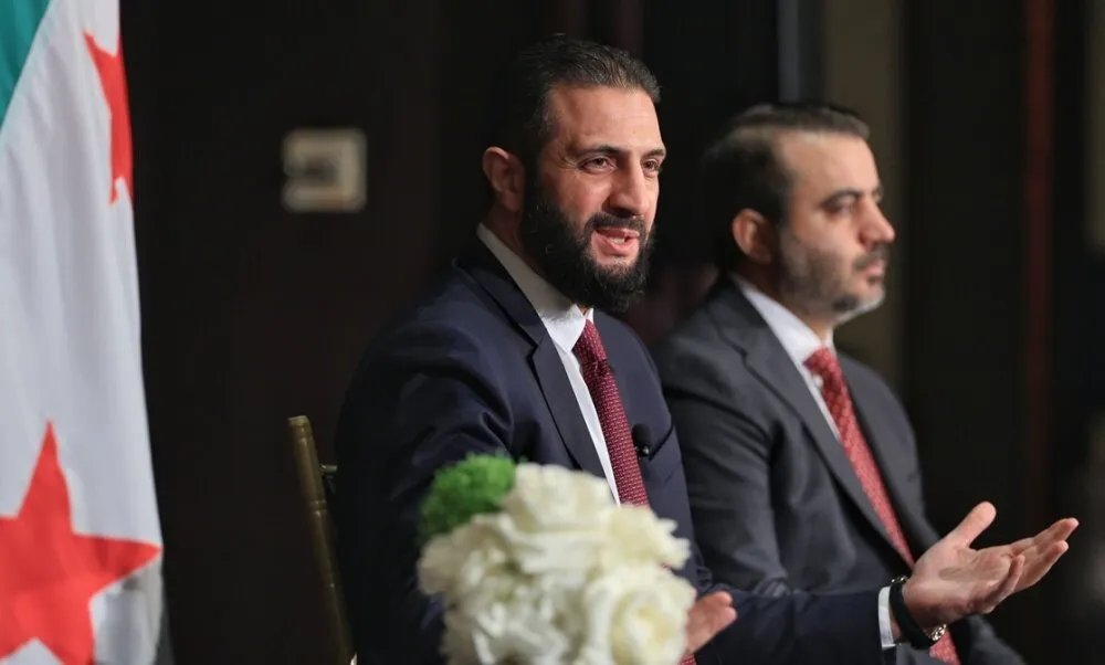 الرئيس الشرع يلتقي وفداً من الجالية السورية في أمريكا ويشدد على دورهم في نقل الصورة الحقيقية لسوريا