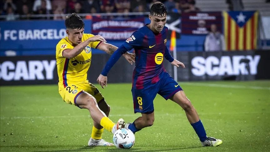 برشلونة يقترب من الصدارة بفوز سهل على خيتافي في الليغا