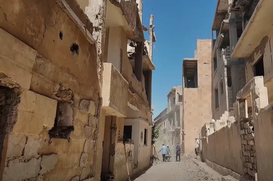 دير الزور: حي الحويقة أول منطقة تعلن خالية من الركام بعد سنوات الحرب