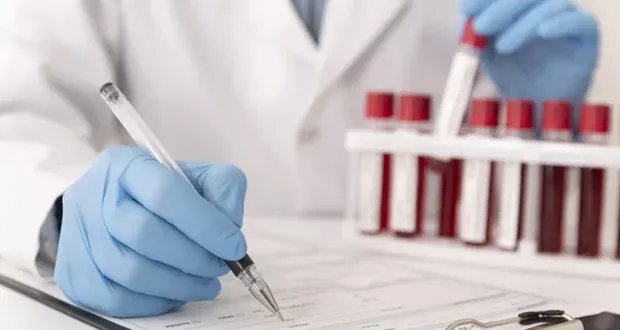 دليل شامل: فحوصات طبية ضرورية للحفاظ على صحة جيدة بعد الستين