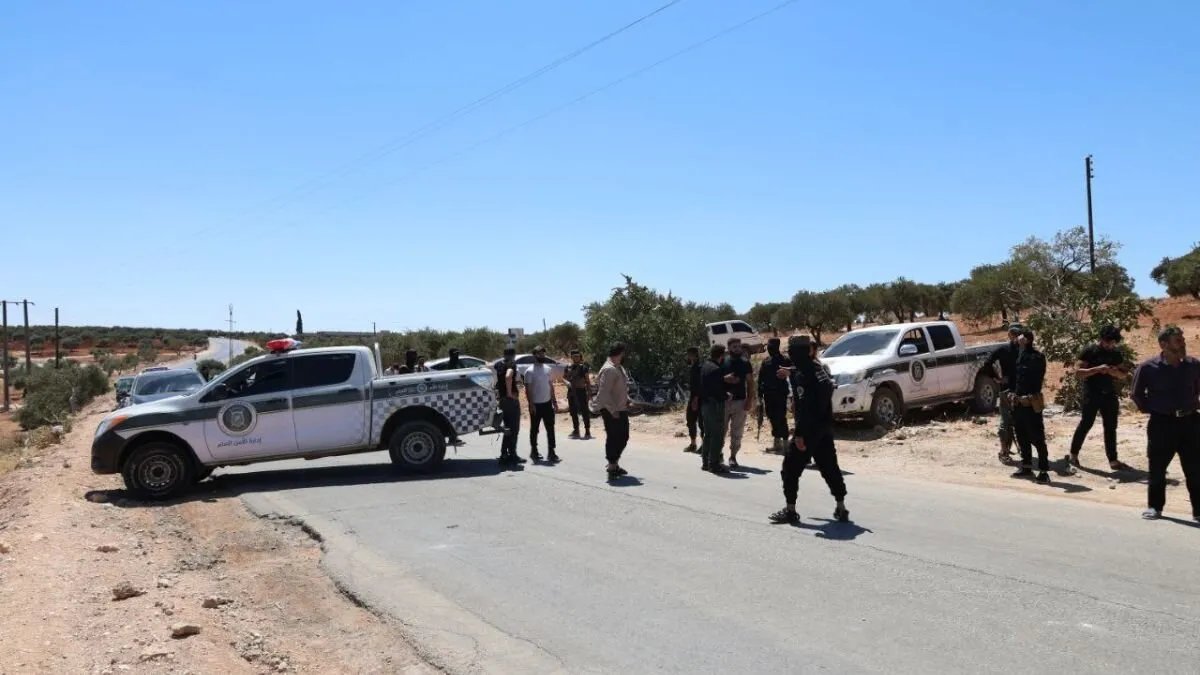 وزارة الدفاع تعلن تعويضات لضحايا انفجار مستودع أسلحة في إدلب: تفاصيل التحقيقات والتعويضات