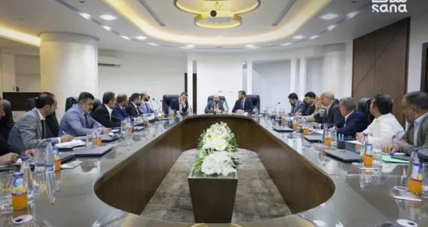 وزير الطاقة يبحث مع مديري المياه سبل تطوير القطاع وتجاوز التحديات