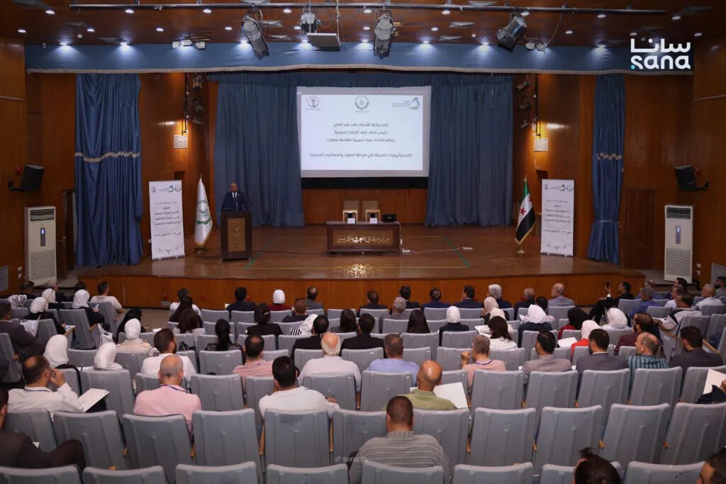 اتحاد غرف التجارة السورية يطلق دورة تدريبية متخصصة في صياغة العقود والاتفاقيات الدولية