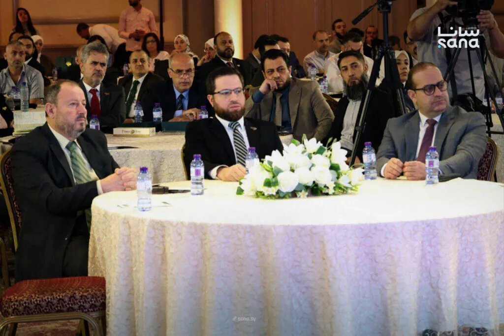 وزارة التنمية الإدارية تناقش قانون الخدمة المدنية الجديد في ندوة حوارية بدمشق