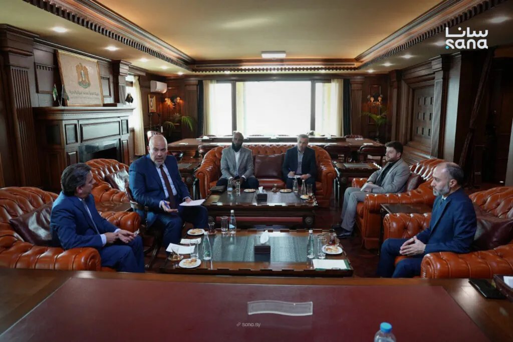 هيئة المنافذ السورية والمفوضية السامية للاجئين يبحثان تسهيل عودة اللاجئين وتطوير التعاون