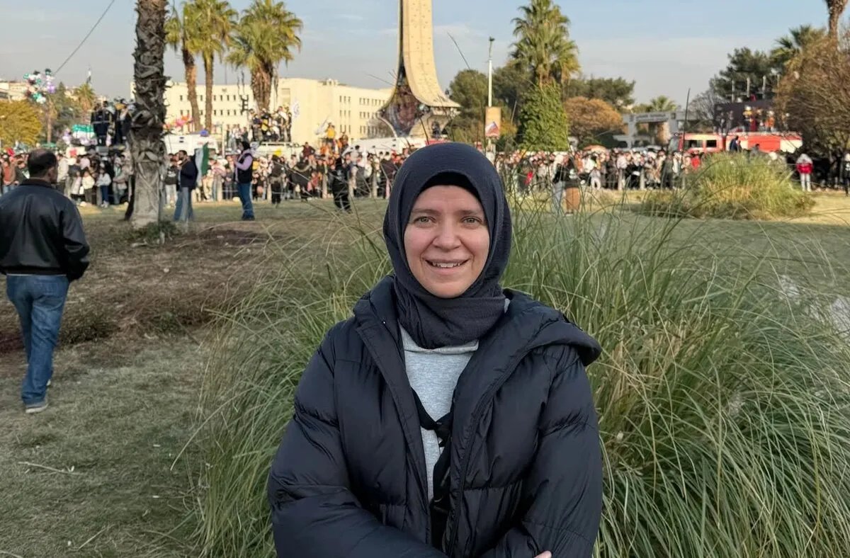 ترحيب حافل بالرئيس الشرع في نيويورك: باحثة سورية تكشف دلالات الاحتفاء وأسبابه