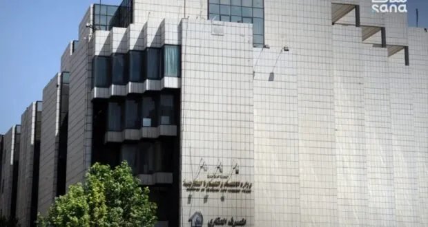 السماح باستيراد الفروج المجمد ولحم الدجاج منزوع العظم للمنشآت الصناعية المرخصة