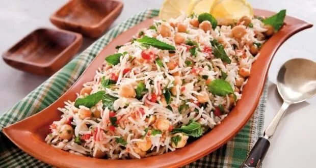 وصفة شهية: أرز بالخضراوات الطازجة لإفطار مميز