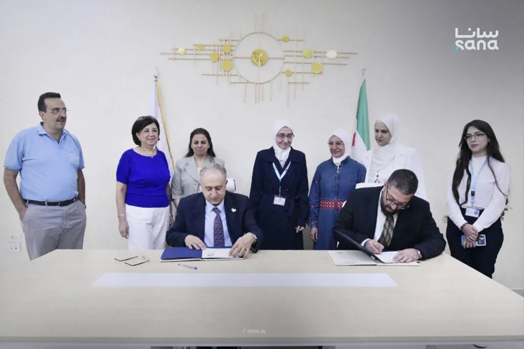 جامعة دمشق والجمعية السورية للعلوم الحيوية توقعان مذكرة تعاون بحثي لتمكين الشباب