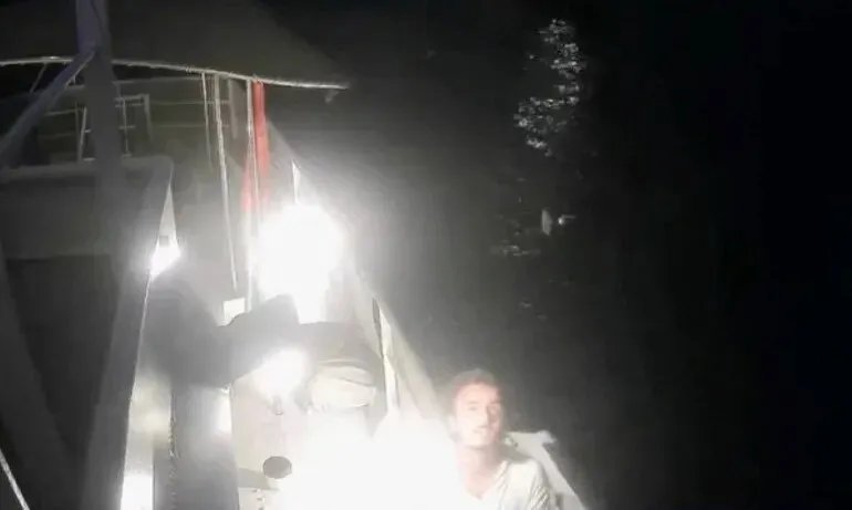 هجوم بمسيرات يستهدف أسطول الصمود قبالة اليونان أثناء توجهه لكسر حصار غزة