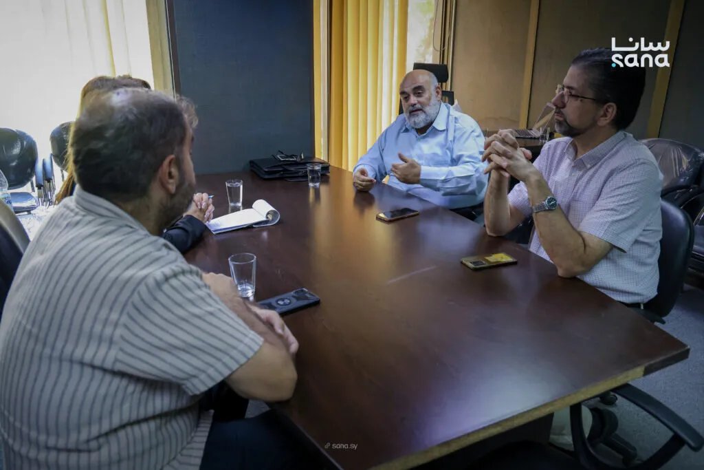 صناعة النشر في سوريا: تحديات اقتصادية وفرص التحول الرقمي