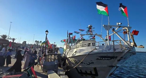 إيطاليا تتدخل لإنقاذ "أسطول الصمود" المتجه إلى غزة بعد تعرضه لهجوم