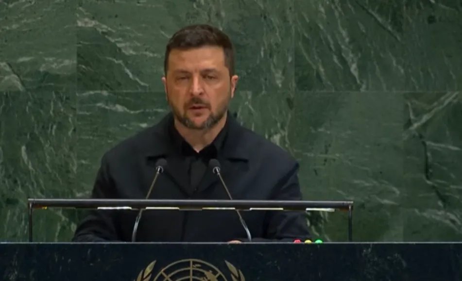 زيلينسكي يدعو الأمم المتحدة لاستخدام كافة الوسائل لوقف العدوان الروسي