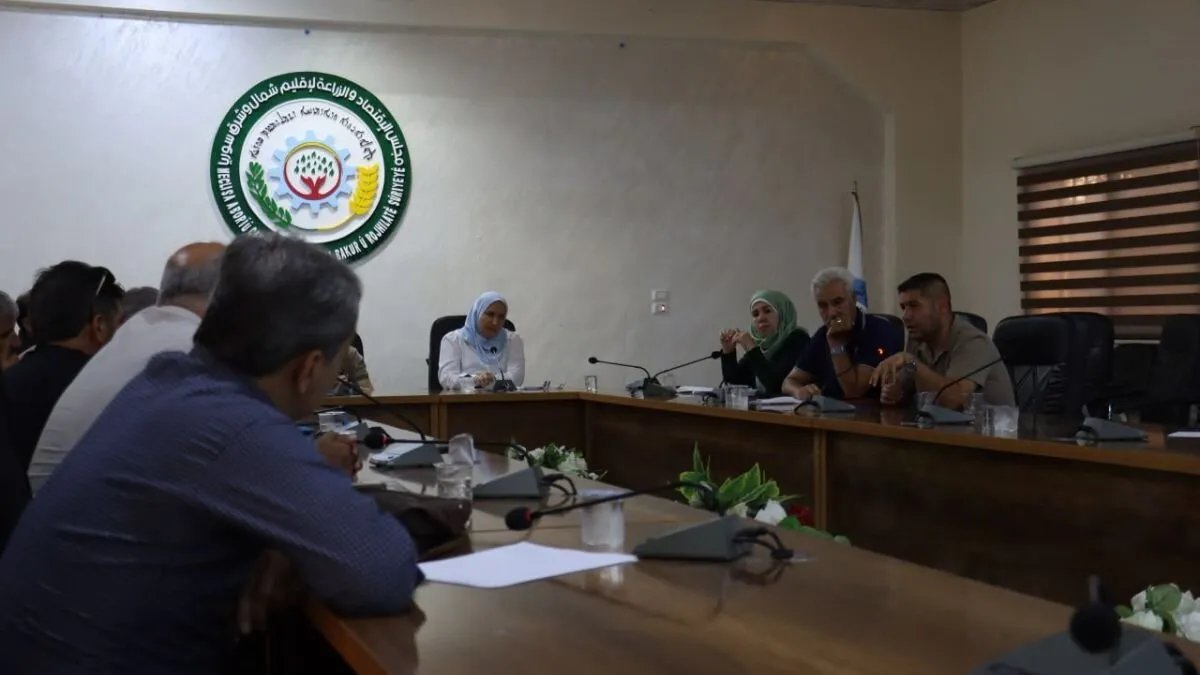 الإدارة الذاتية تحدد سعر شراء القطن في شمال شرق سوريا وسط مخاوف المزارعين من التكاليف