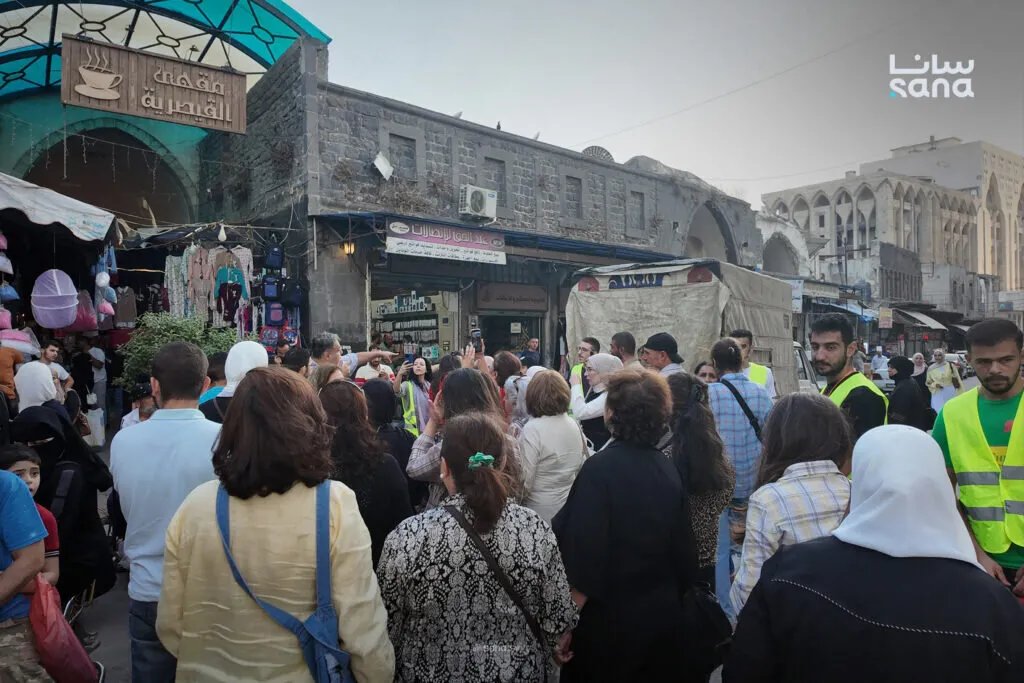 اكتشف كنوز حمص القديمة: جولة تراثية تبرز النقوش والمعالم التاريخية