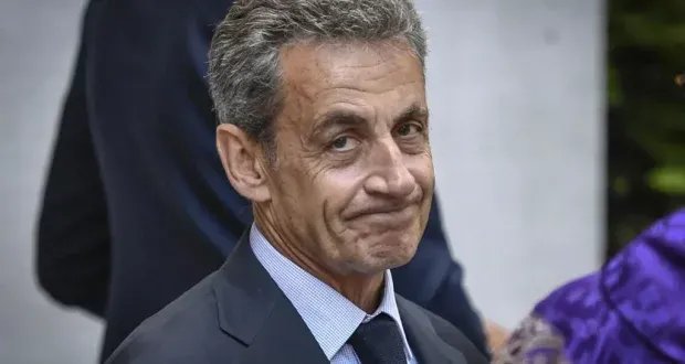 إدانة نيكولا ساركوزي بـ "التواطؤ الجنائي" في قضية تمويل حملته من القذافي