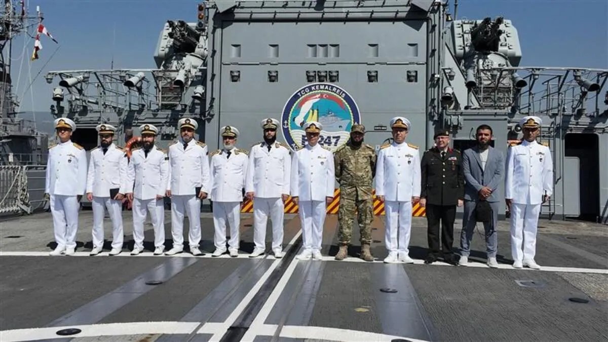 سوريا وتركيا تعززان التعاون العسكري: تبادل الخبرات البحرية واتفاقية تدريب مشتركة